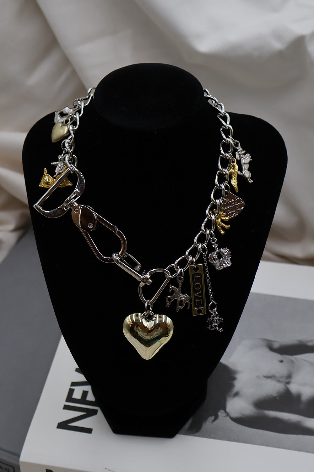 immune orbit necklace-015