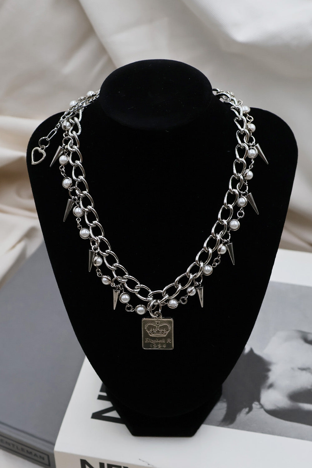 immune orbit necklace-022