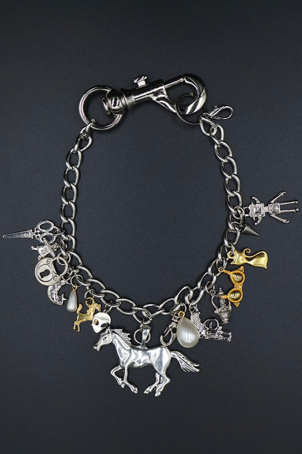 immune orbit necklace-027