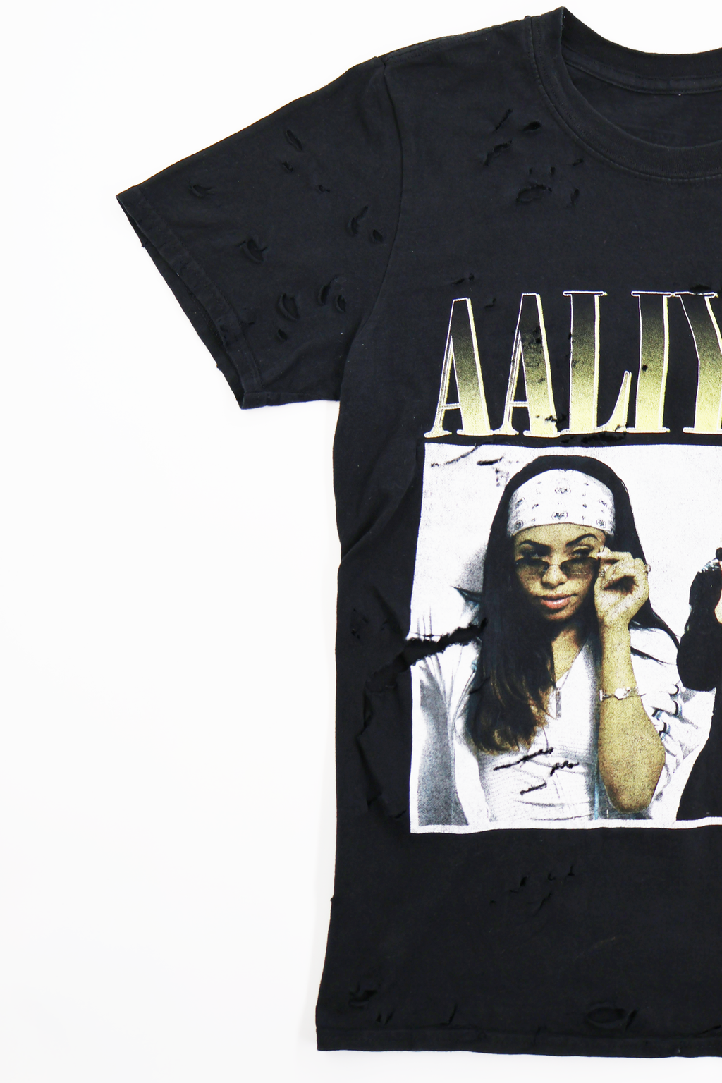 Vintage Damaged Tee-001