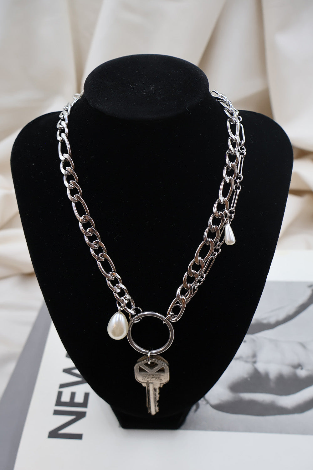 immune orbit necklace-069
