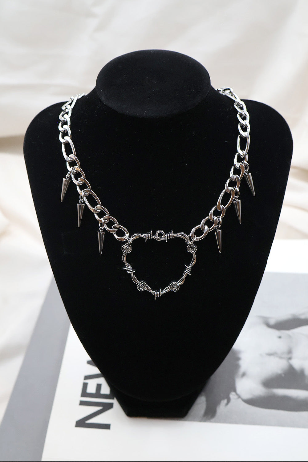 immune orbit necklace-053