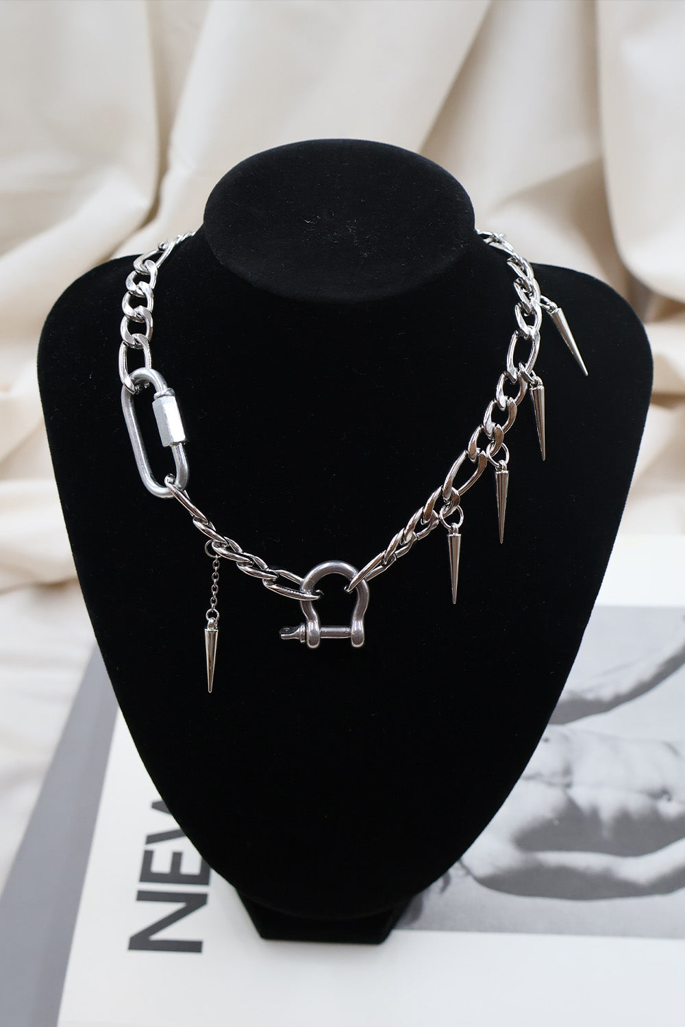immune orbit necklace-059