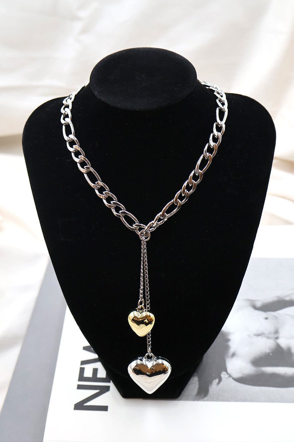 immune orbit necklace-054