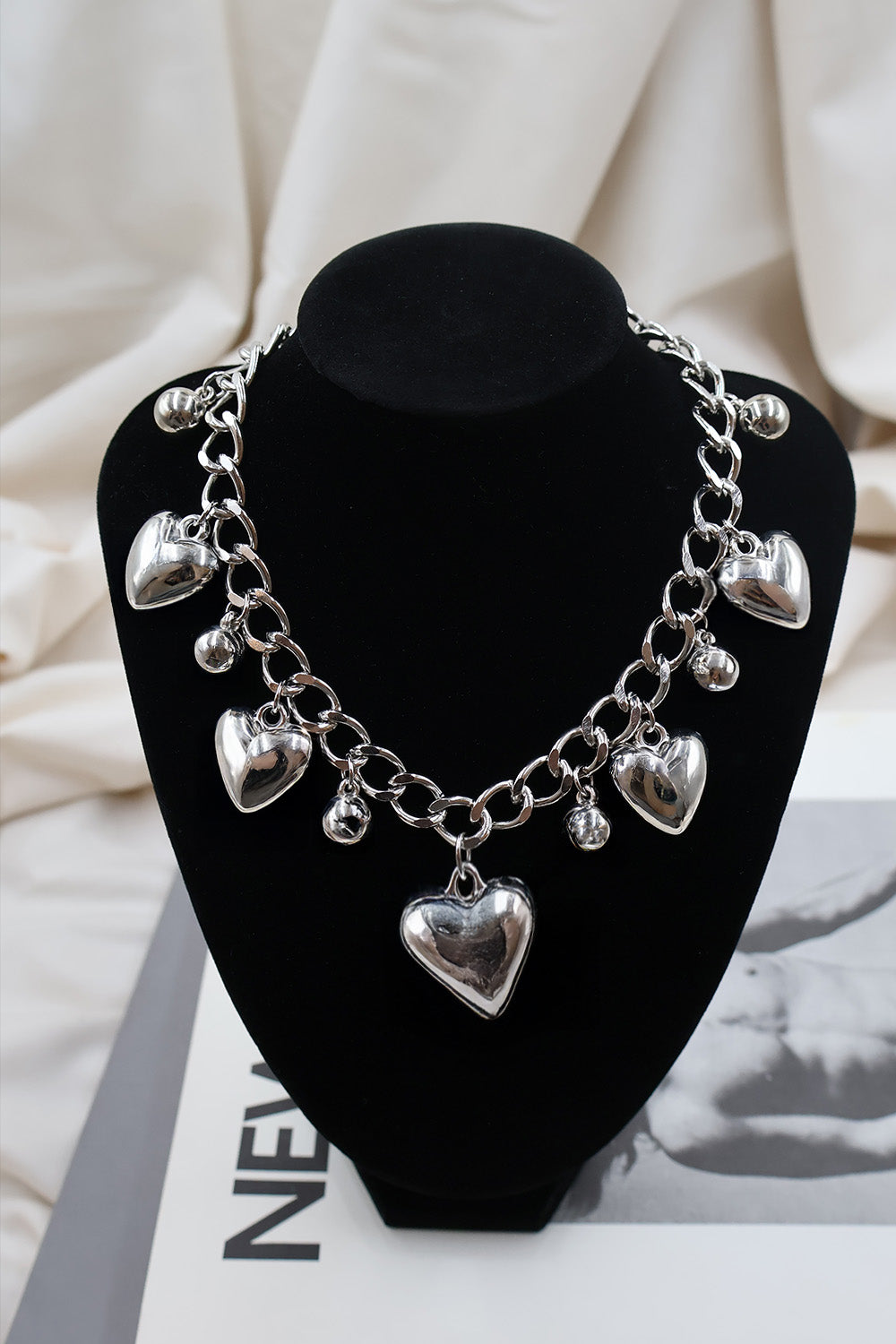immune orbit necklace-056