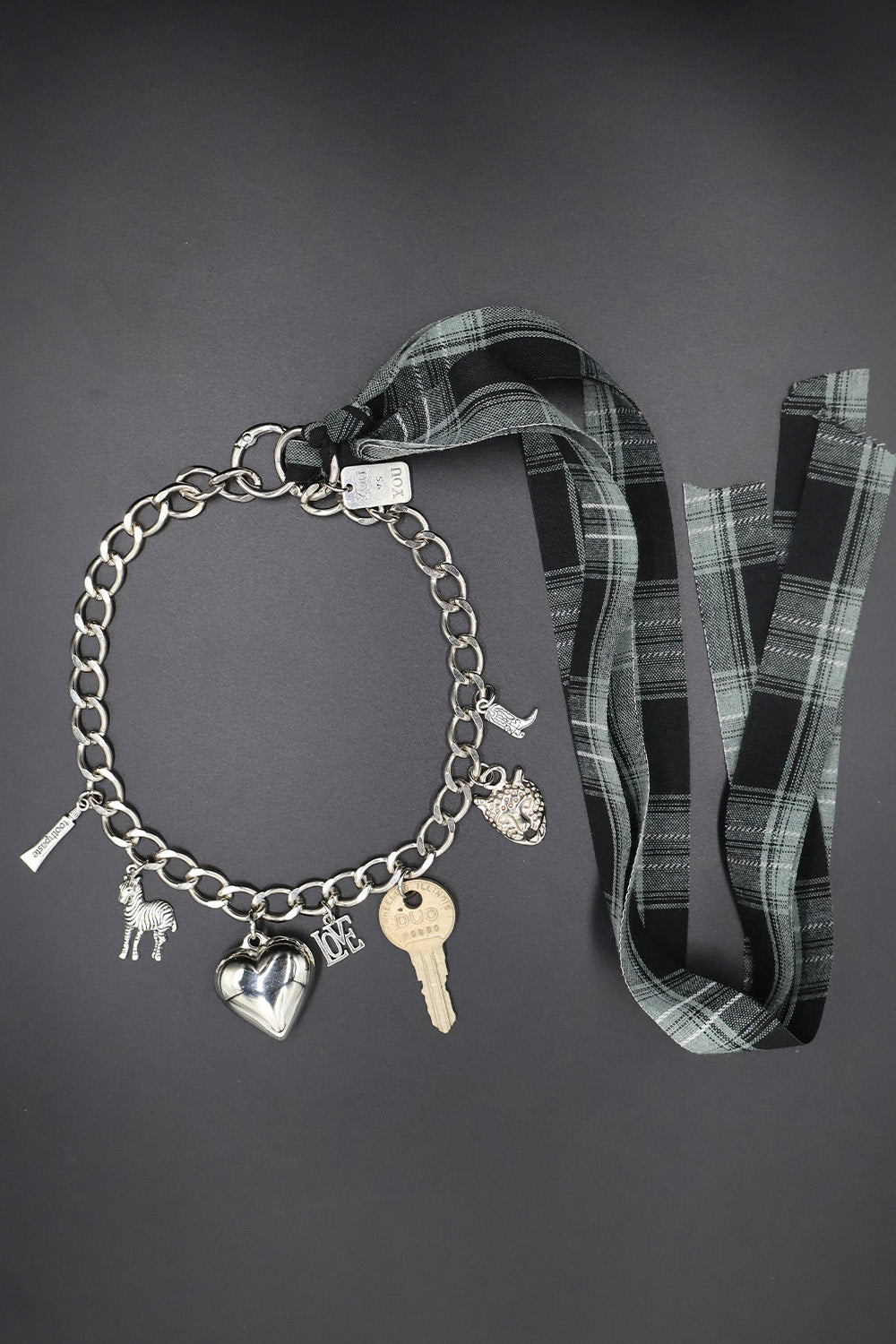 immune orbit necklace-111