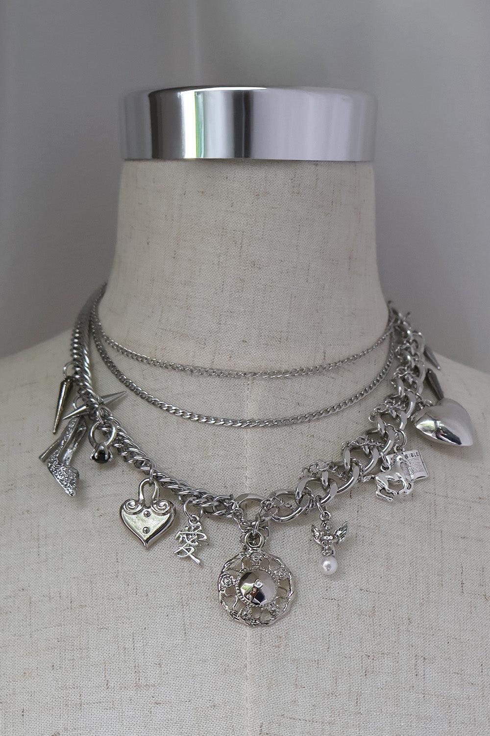 immune orbit necklace-070