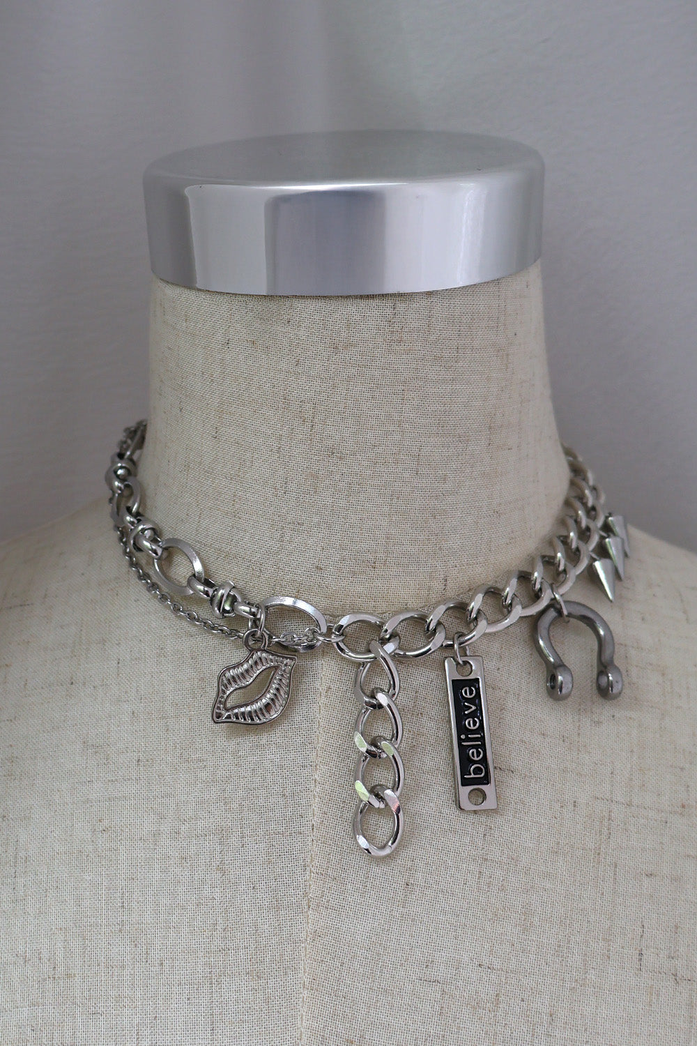 immune orbit necklace-092