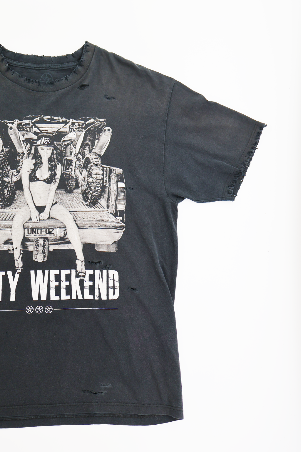 Vintage Damaged Tee-002