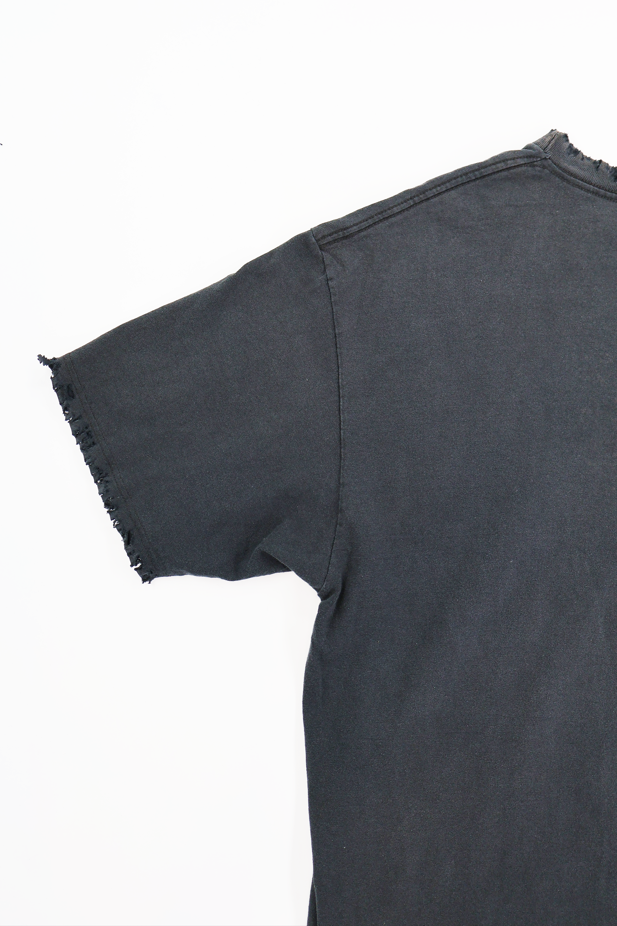 Vintage Damaged Tee-002