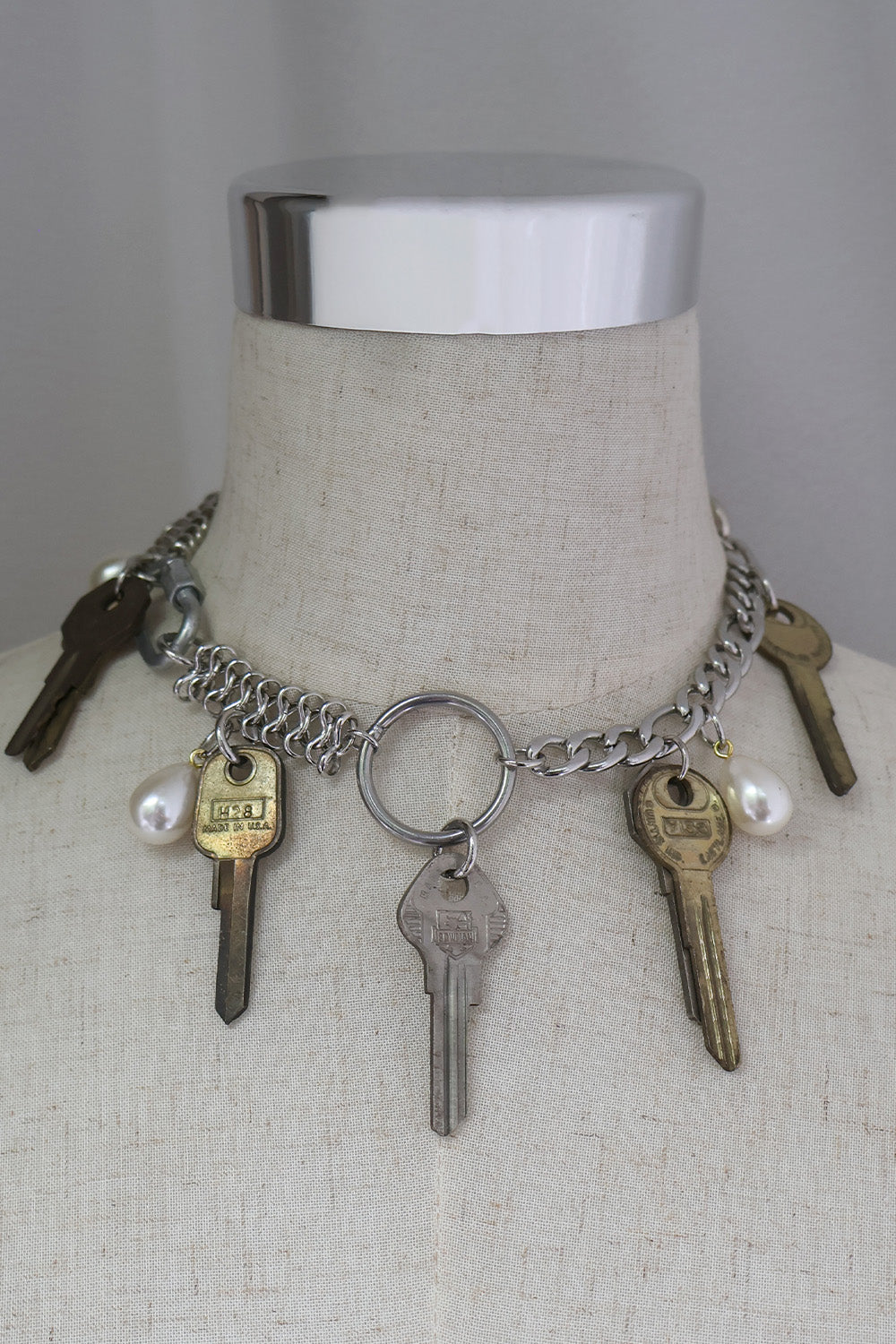 immune orbit necklace-085