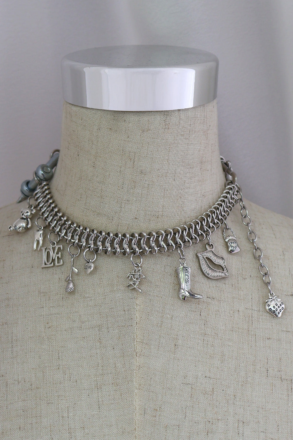 immune orbit necklace-067