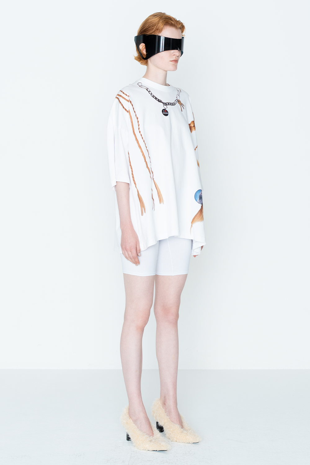BLOND OVER TEE/WHT