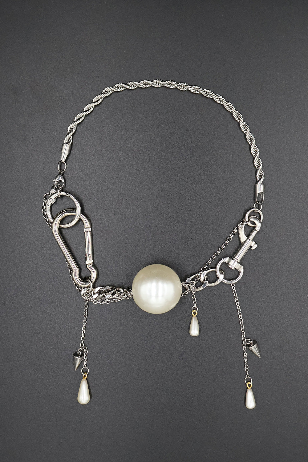 immune orbit necklace-083