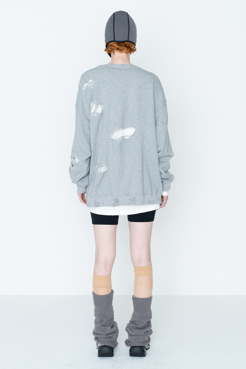 【PRE-ORDER】OVER DAMAGED SWEATSHIRT/GRY