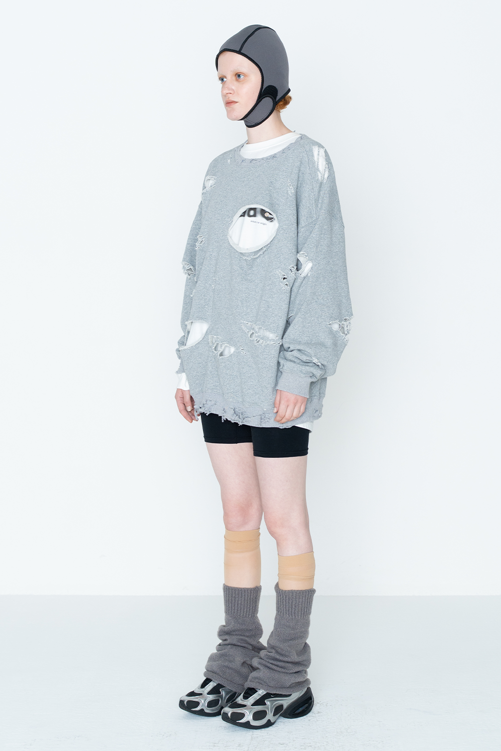 【PRE-ORDER】OVER DAMAGED SWEATSHIRT/GRY