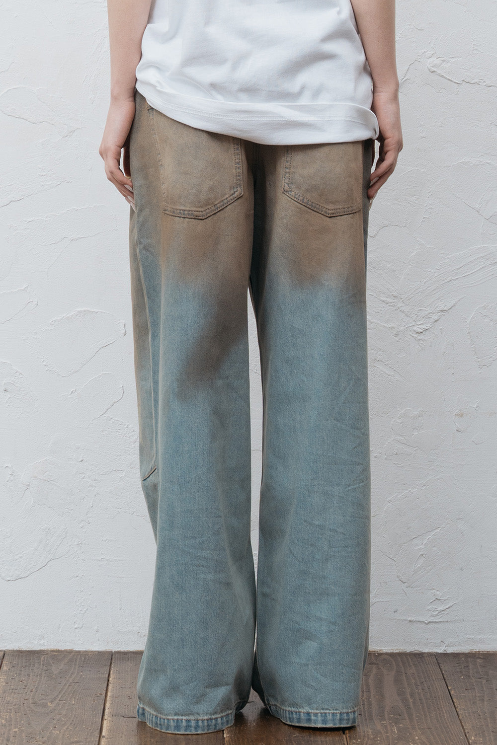 STRAIGHT DENIM PANTS