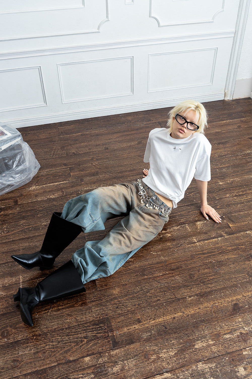 STRAIGHT DENIM PANTS