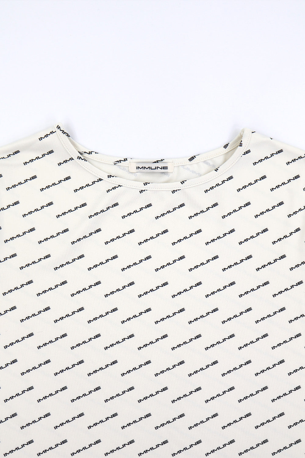 IMMUNE LOGO SKIN TOP