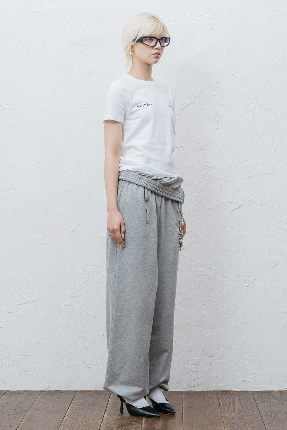 serious T-Shirts/WHT