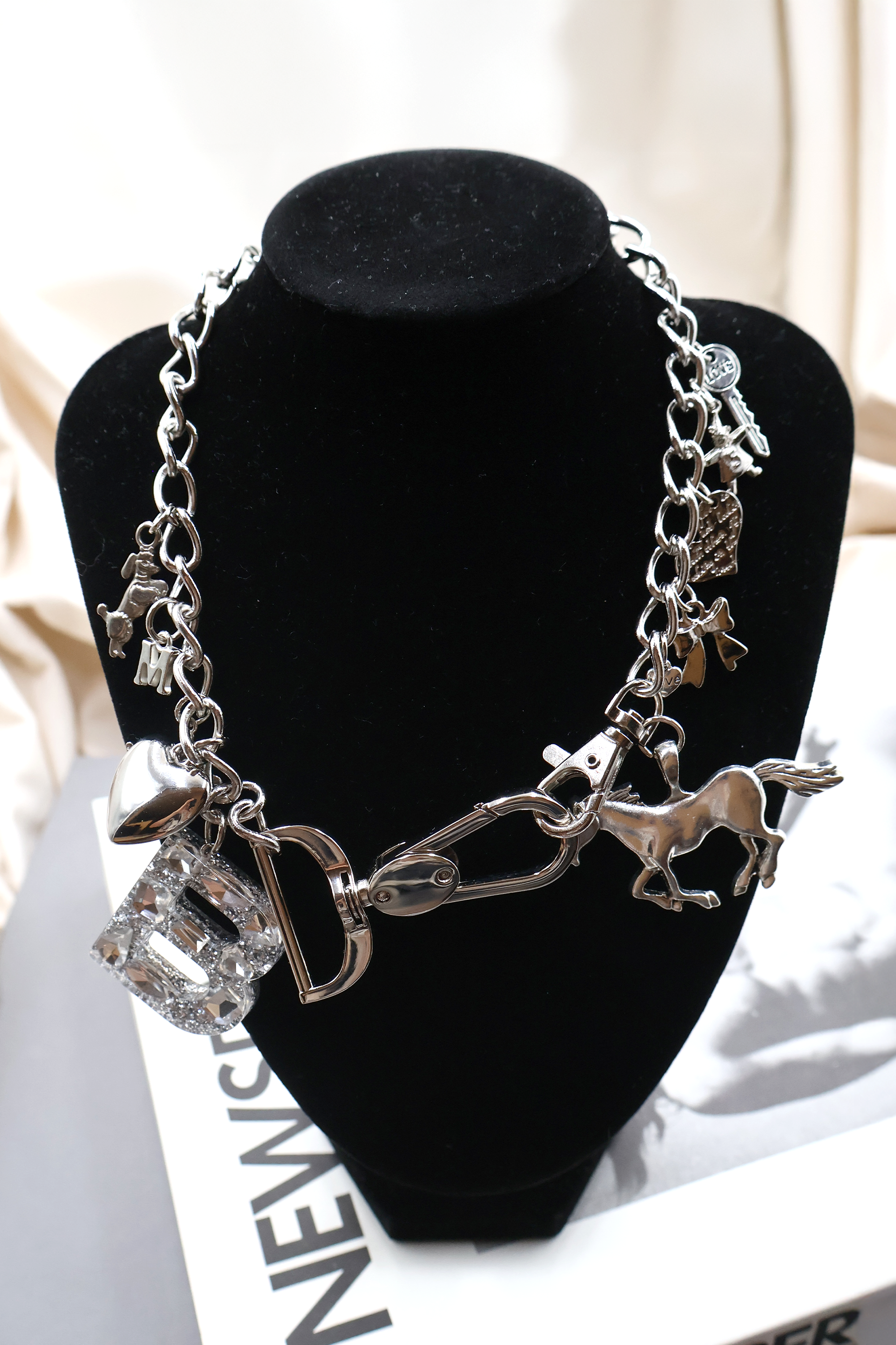 immune orbit necklace-033